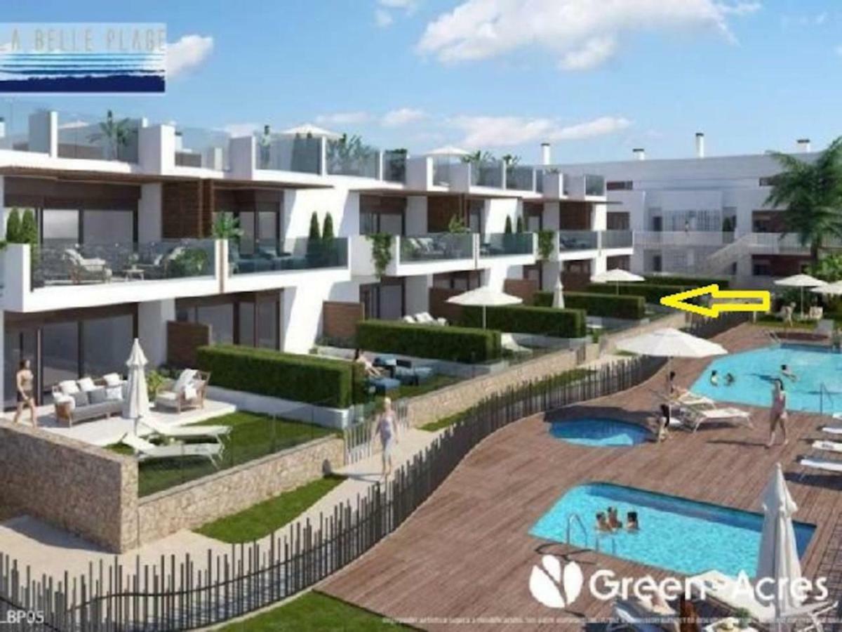 بيلار ذي لا أوراذاذا Exclusive New Apartment On The Beach المظهر الخارجي الصورة