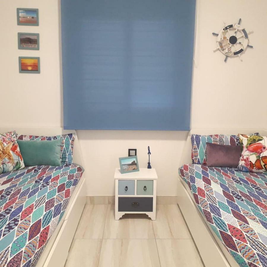 بيلار ذي لا أوراذاذا Exclusive New Apartment On The Beach المظهر الخارجي الصورة