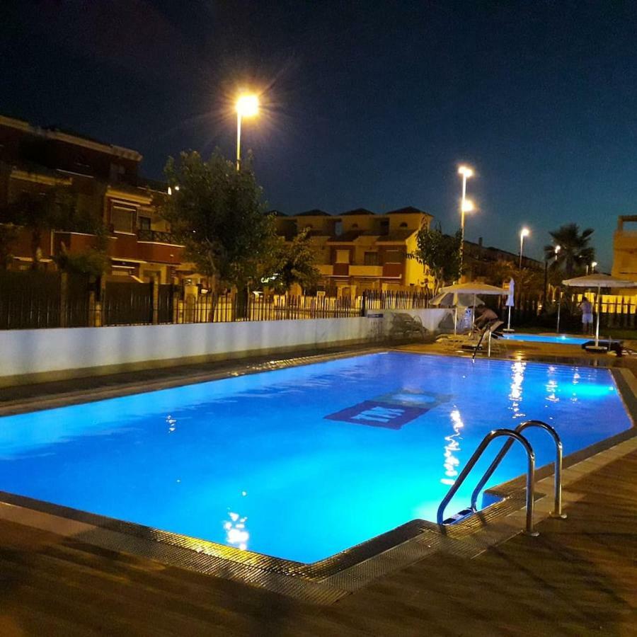 بيلار ذي لا أوراذاذا Exclusive New Apartment On The Beach المظهر الخارجي الصورة